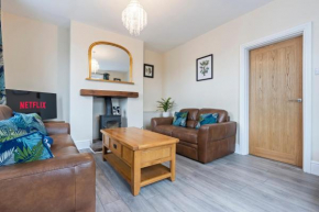 Pear Tree Cottage Pool Table 15mins drive to Alton Towers